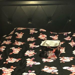 ISO MATCHING THINGS‼️